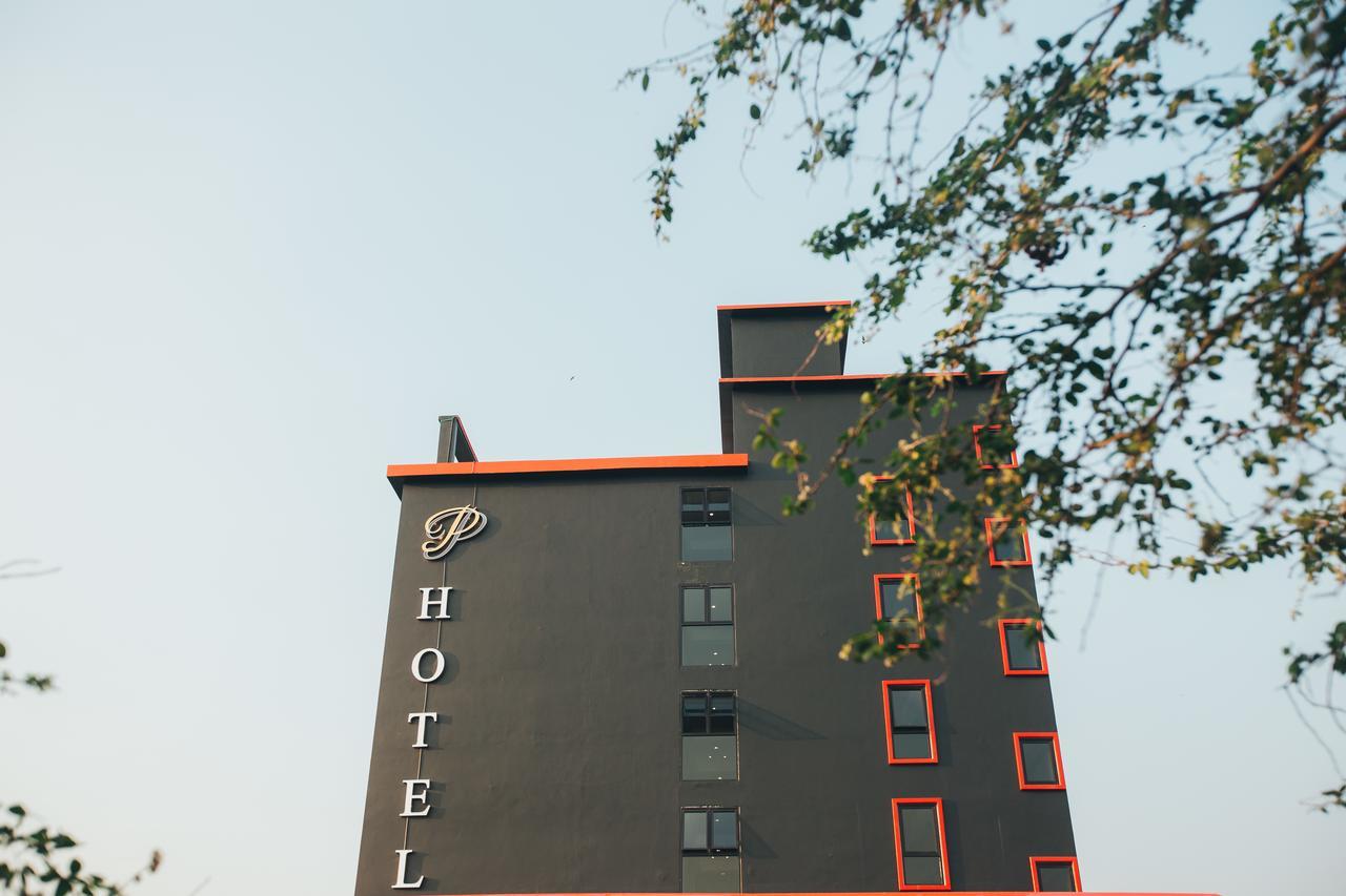 Pp@Hotel Rangsit Pathum Thani Exterior foto
